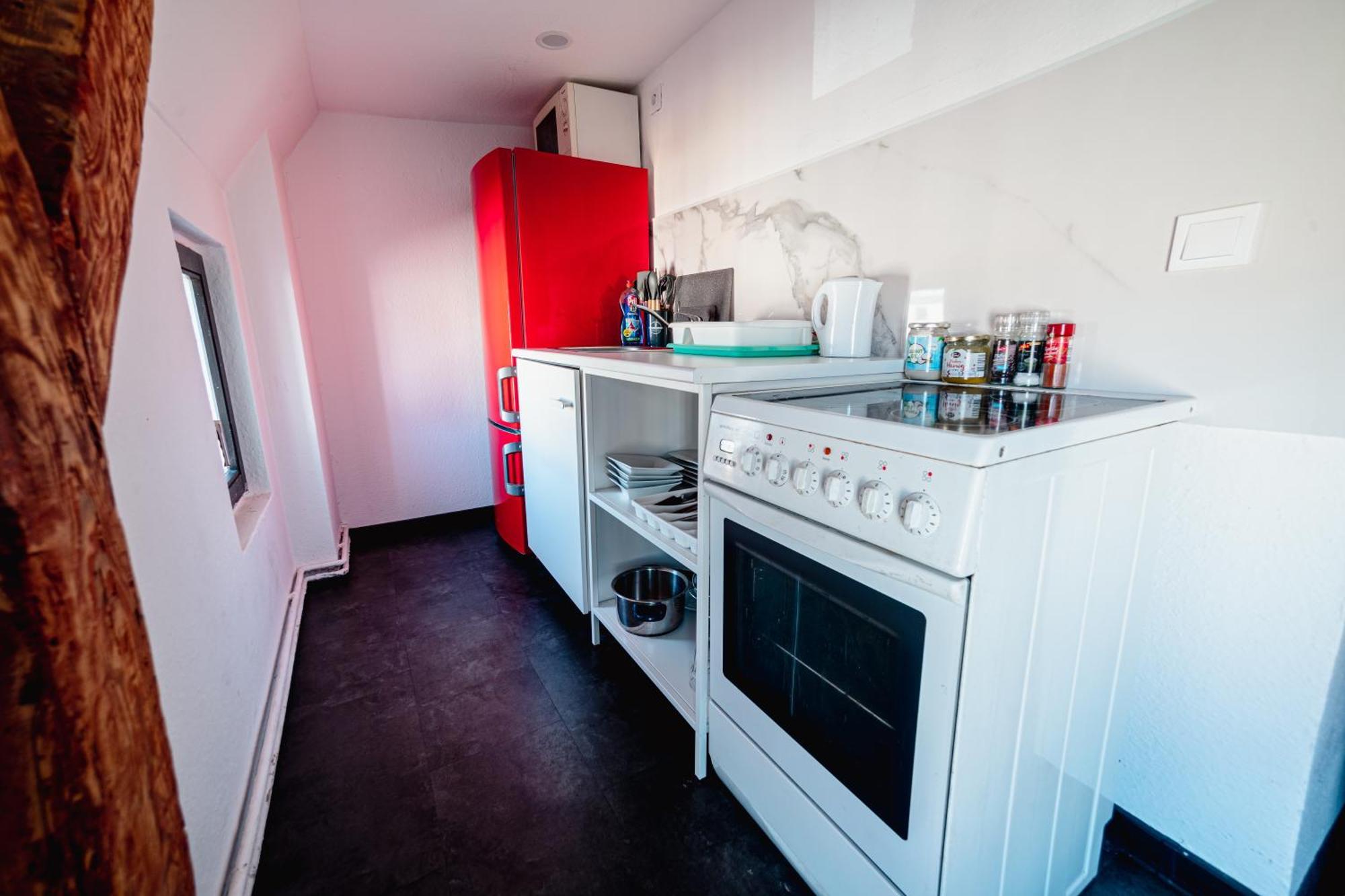 Moderner Altbau Fuer 3 Magdeburg